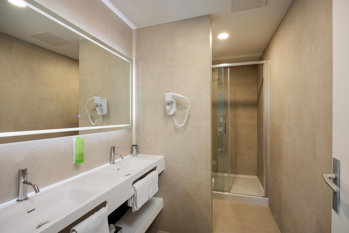 Chambre Triple Deluxe