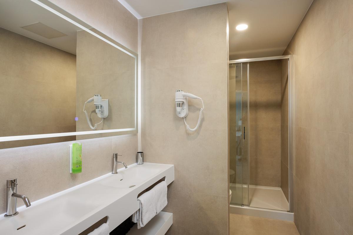 Chambre Triple Deluxe